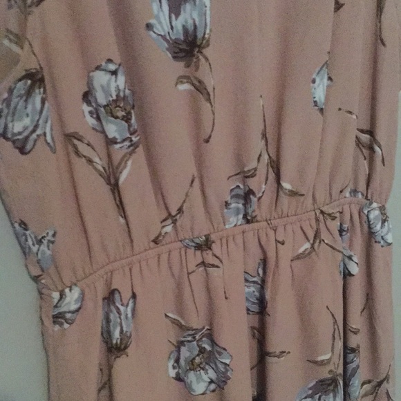 Fun summer dress - Picture 3 of 3